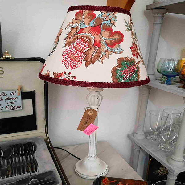 2 lamparas decorada a mano