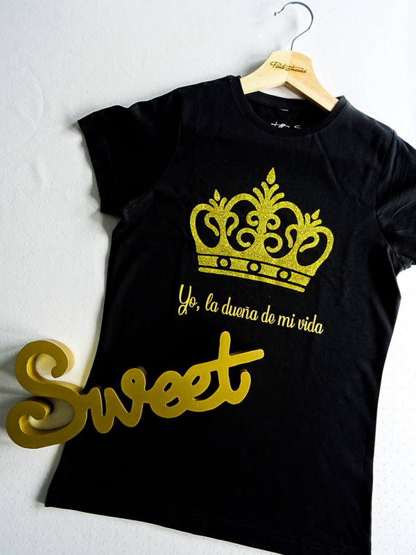 Camiseta Corona