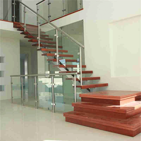 	Escaleras modernas aluminio y vidrio